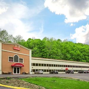 Econo Lodge Montpelier I-89