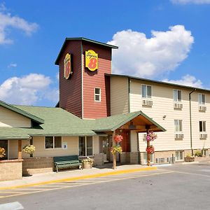 Super 8 By Wyndham Belgrade/Bozeman Airport