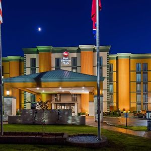 Best Western Plus Galleria Inn & Suites