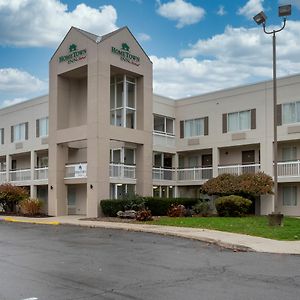 Hometown Inn By Red Roof East Syracuse