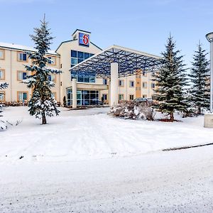 Motel 6-Red Deer, Ab