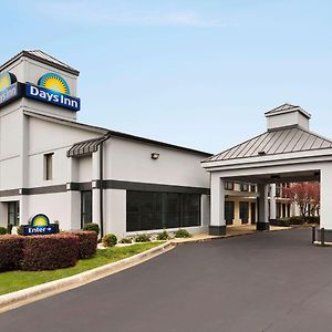 Days Inn By Wyndham Rock Hill