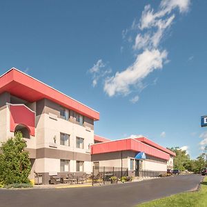 Days Inn By Wyndham Duluth Lakewalk