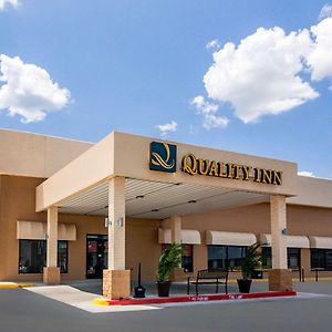 Quality Inn Shawnee I-40