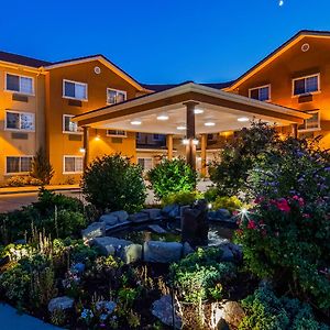 Best Western Plus Caldwell Inn & Suites