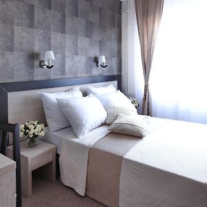 Economy King Room