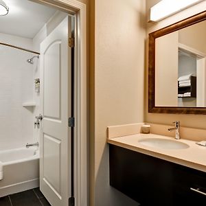 Two-Bedroom King Suite