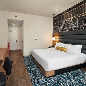 Standard King Room Hearing accessible
