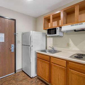 Efficiency Queen Room