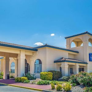 Baymont By Wyndham Tehachapi