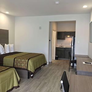 Queen Suite