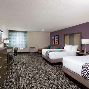 Executive Queen Room