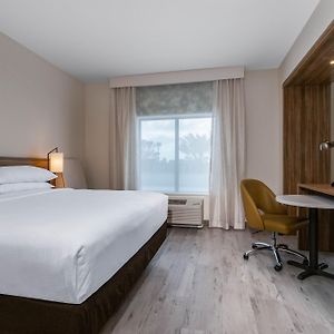 King Suite Mobility accessible