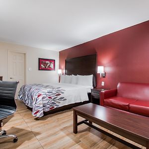 Deluxe King Room Non-Smoking