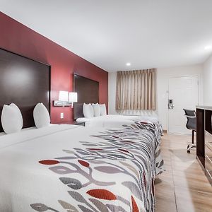 Deluxe Queen Room Two Queen Beds Smoking