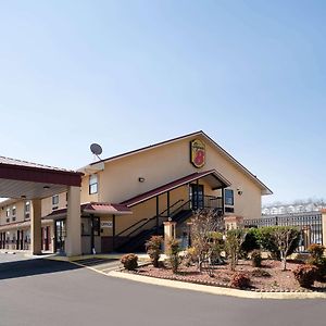 Super 8 By Wyndham Cleveland