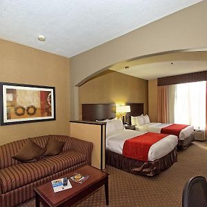 Queen Suite
