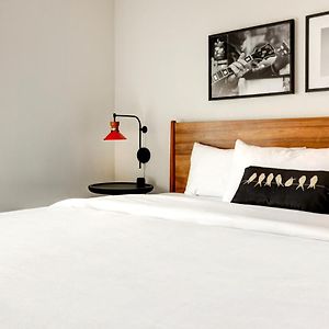 Premier King Room