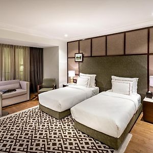 Superior Atrium Twin Room