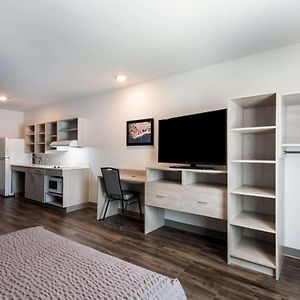 Woodspring Suites Greensboro - High Point North
