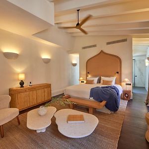 Oasis King Suite