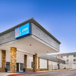 Motel 6 - Bartlesville, Ok