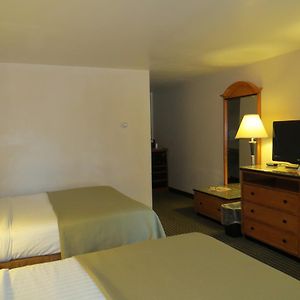 Queen Suite