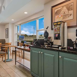 Best Western University Inn