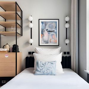 Standard Room with 1 Single Bed