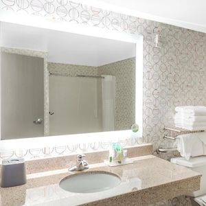Queen Room Disability Access