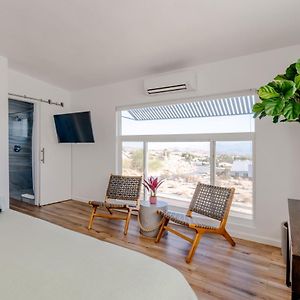 Superior King Suite