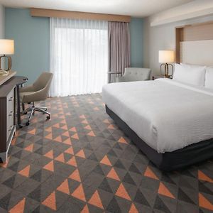 Premium King Room