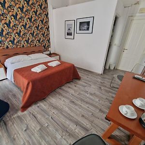 Roma Story