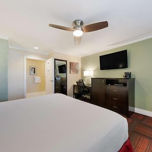King Room Mobility accessible