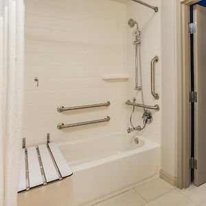 Standard King Room Hearing accessible