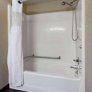 King Room Mobility or hearing accessible
