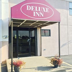 Deluxe Inn