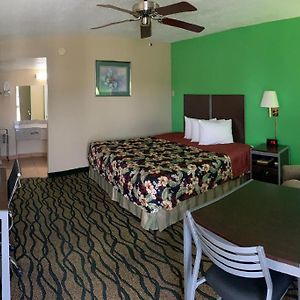 Thunderbird Inn
