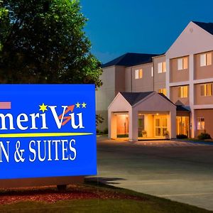 Amerivu Inn And Suites