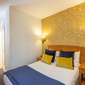 Compact Double Room