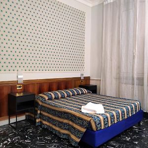 Basic Triple Room