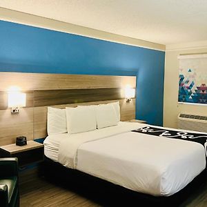 King Room Mobility accessible