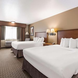 Queen Suite