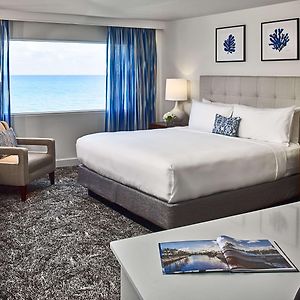 Superior Deluxe King Room