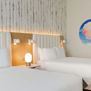 Queen Room Hearing Accesible