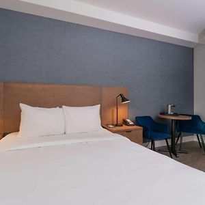 Queen Room Disability Access