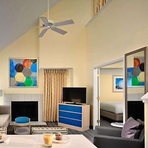 Two-Bedroom King Suite