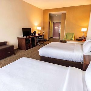 Queen Suite
