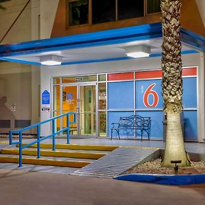 Motel 6-Eagle Pass, Tx - Lakeside