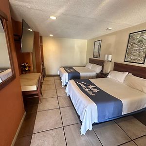 Deluxe Queen Room Two Queen Beds